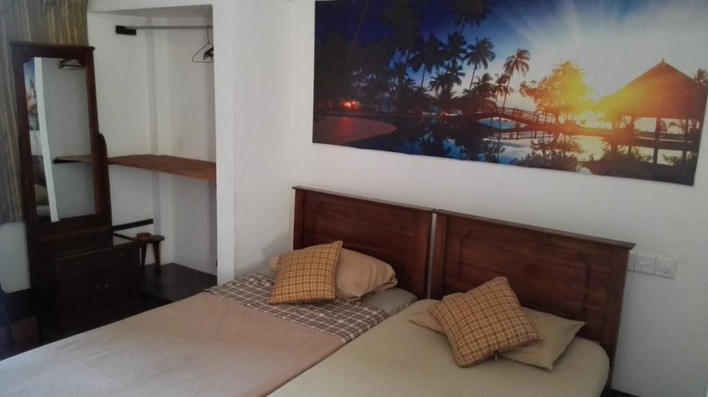 Hotel 100 Dehiwala-Mount Lavinia Eksteriør bilde